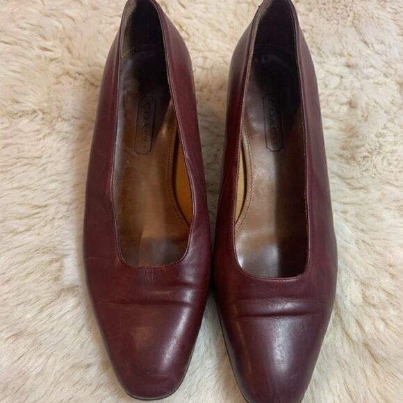 Coach Vintage Burgundy Leather Block Heels size 8 - Picture 2 of 8